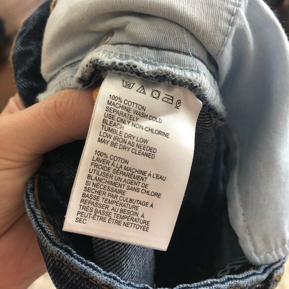 Urban Outfitters BDG High Rise Distressed Mom Jean - Picture 7 of 8